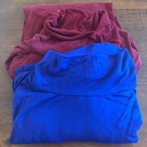 Two Turtlenecks XL